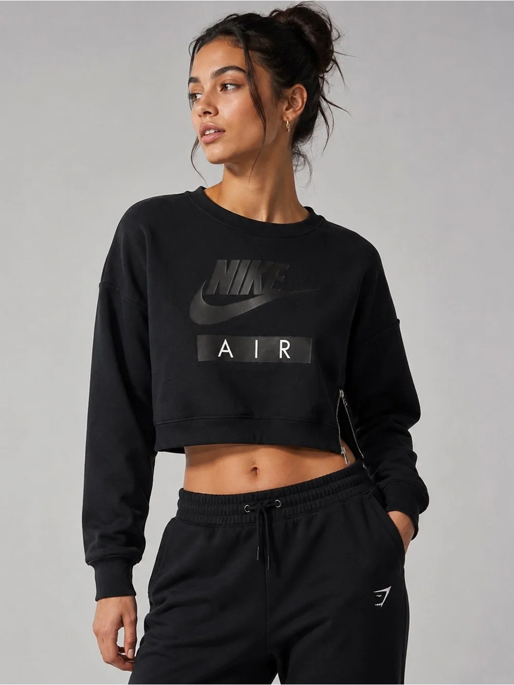 NIKE Air Cropped Crewneck Sweatshirt Black XS | Side Zip Athleisure